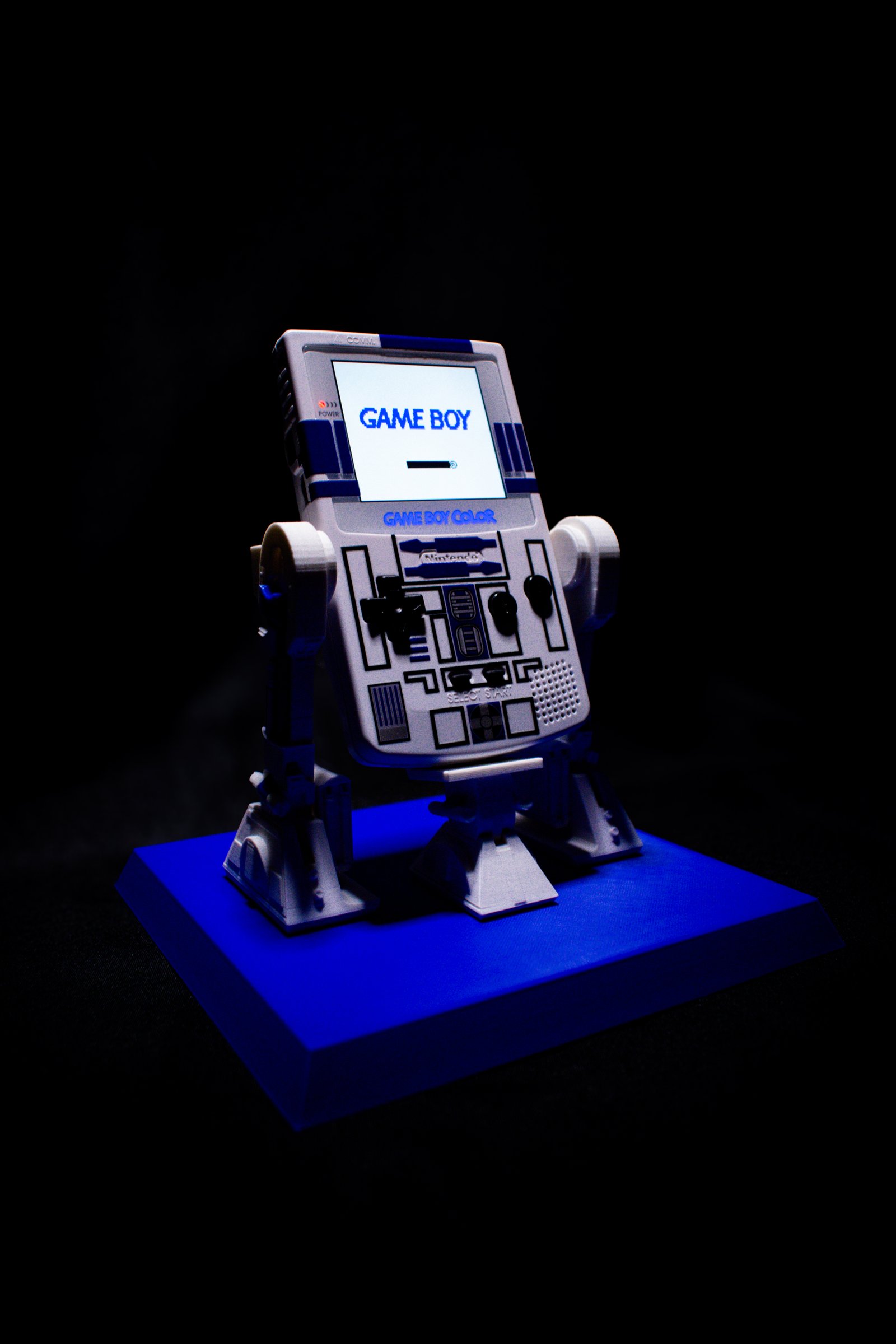 Gameboy customisée aux couleurs de R2-D2
